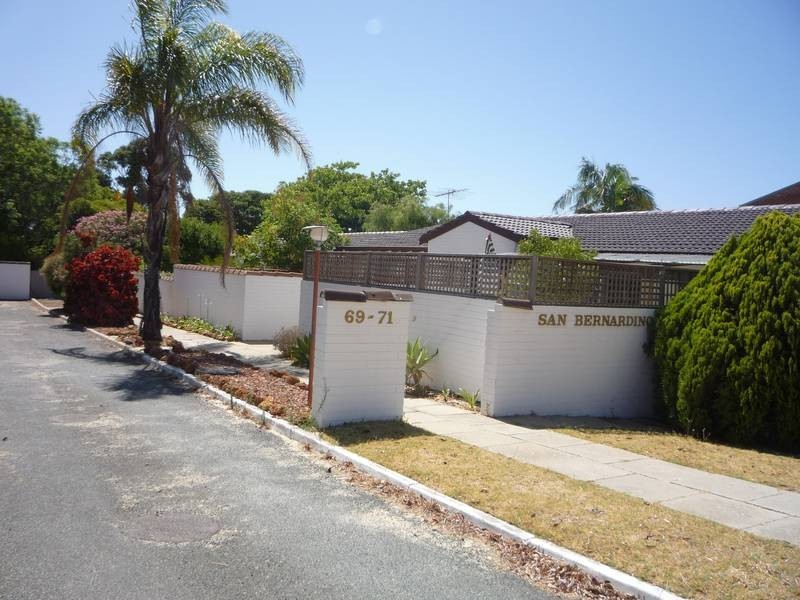 2/69-71 Waddell Road, Bicton WA 6157