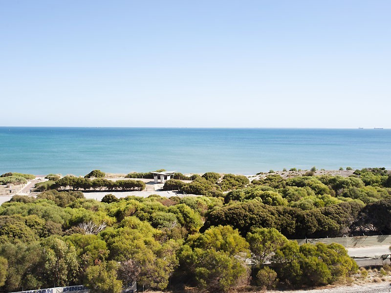 19/52 Rollinson Road, North Coogee WA 6163