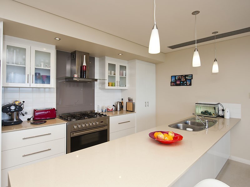 19/52 Rollinson Road, North Coogee WA 6163