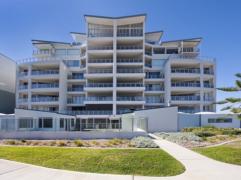 19/52 Rollinson Road, North Coogee WA 6163