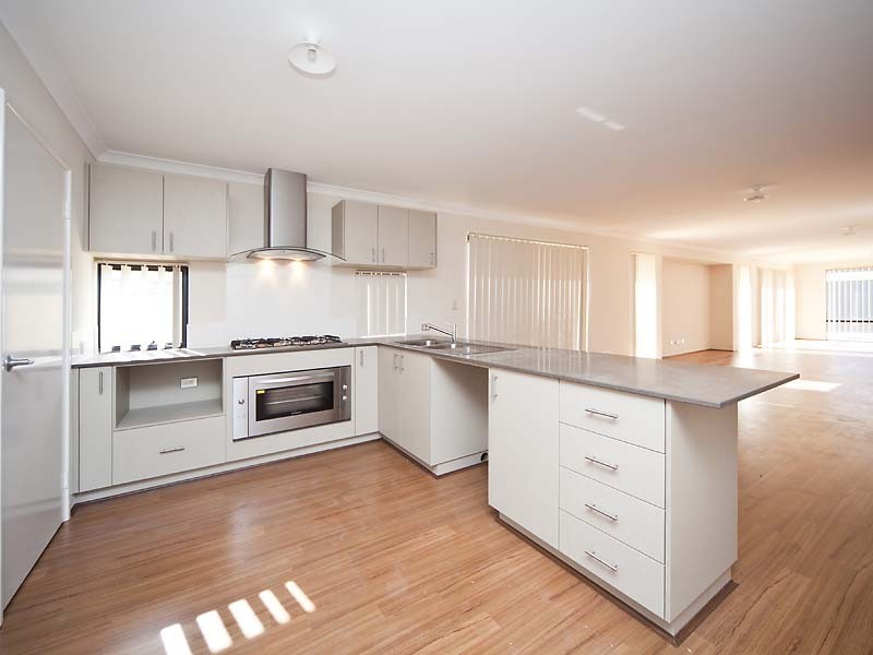 75 Durango Turn, Aubin Grove WA 6164