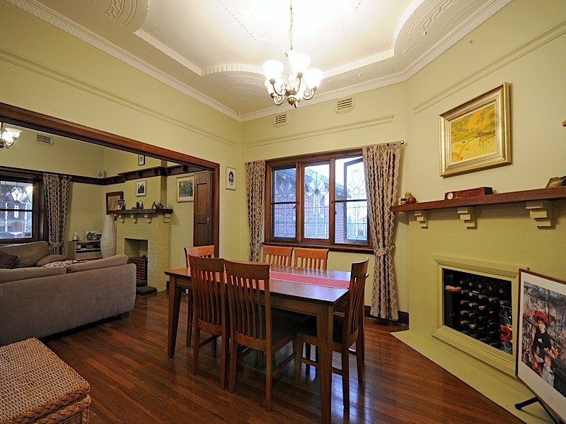 14 Prinsep Road, Melville WA 6156