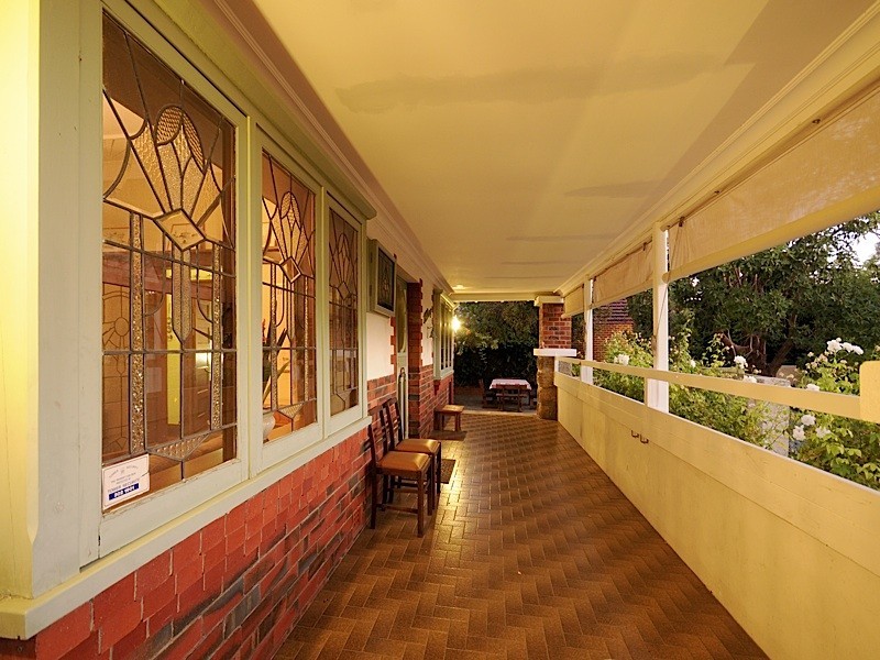 14 Prinsep Road, Melville WA 6156