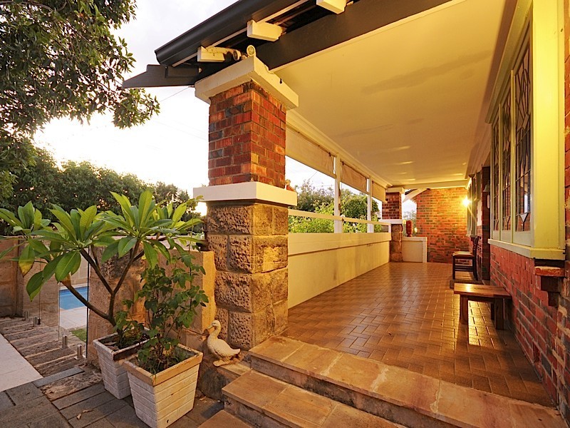 14 Prinsep Road, Melville WA 6156