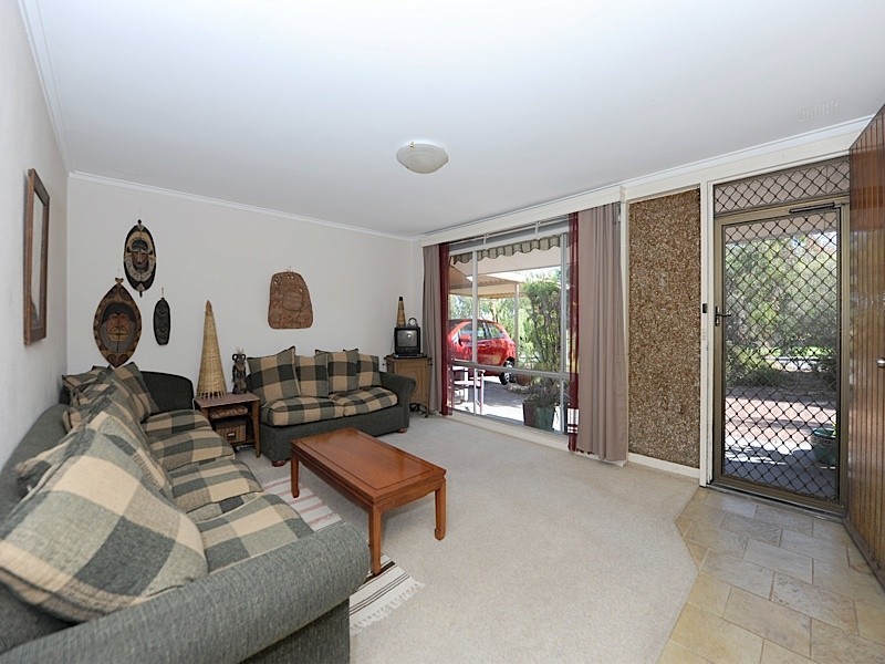 22 Pass Crescent, Beaconsfield WA 6162