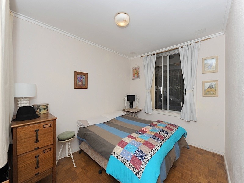 22 Pass Crescent, Beaconsfield WA 6162