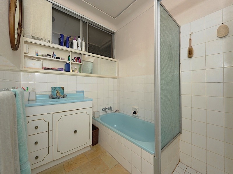 22 Pass Crescent, Beaconsfield WA 6162