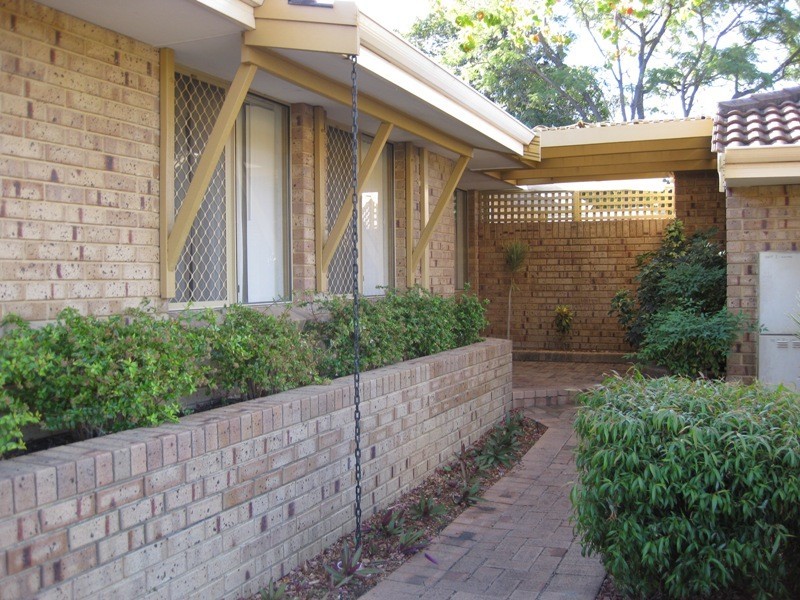 3/71 MacLeod Road, Applecross WA 6153