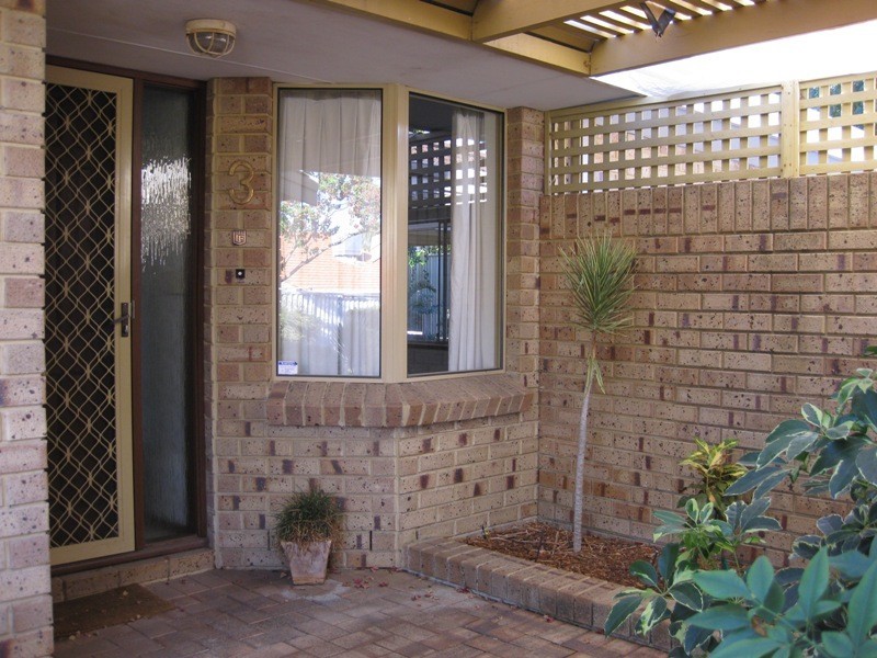 3/71 MacLeod Road, Applecross WA 6153