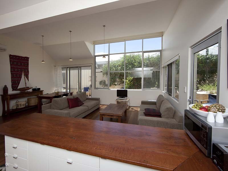 36 Wood Street, White Gum Valley WA 6162