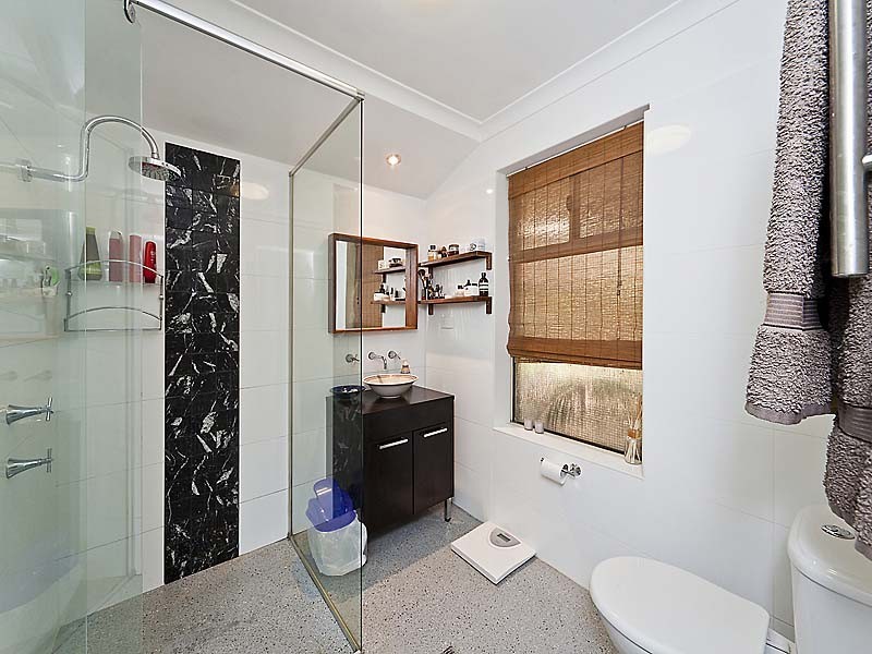 5 Collick Street, Hilton WA 6163