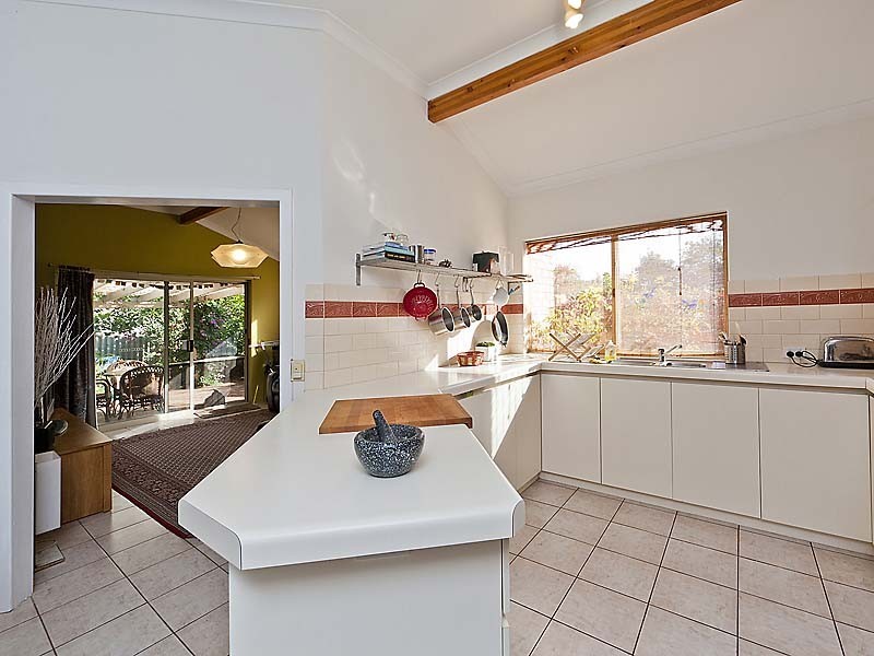 5 Collick Street, Hilton WA 6163