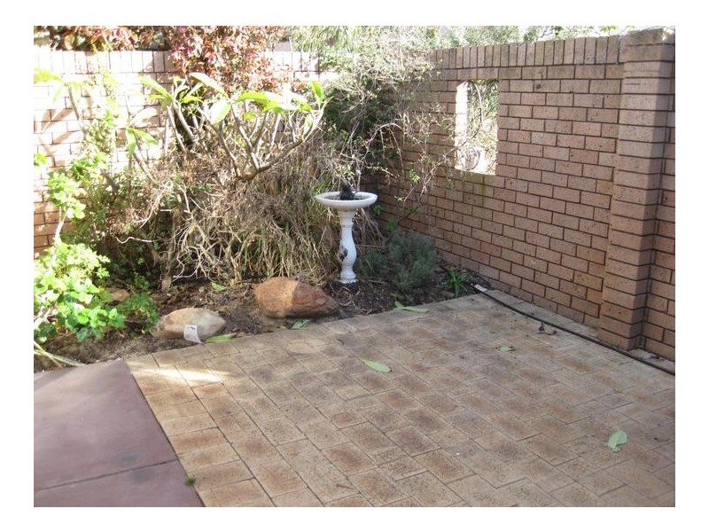1/10 Hammad Street, Palmyra WA 6157