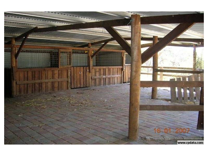 635 Lyon Road, Wandi WA 6167