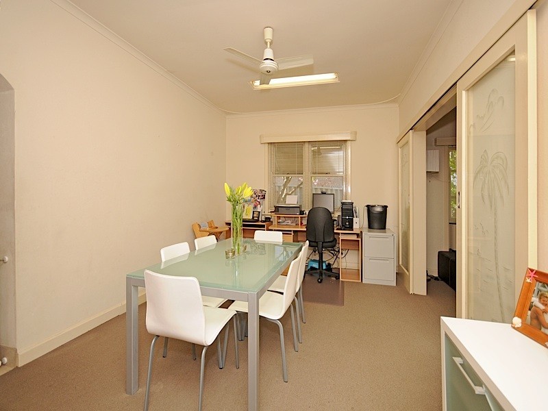 8 Worley, Willagee WA 6156