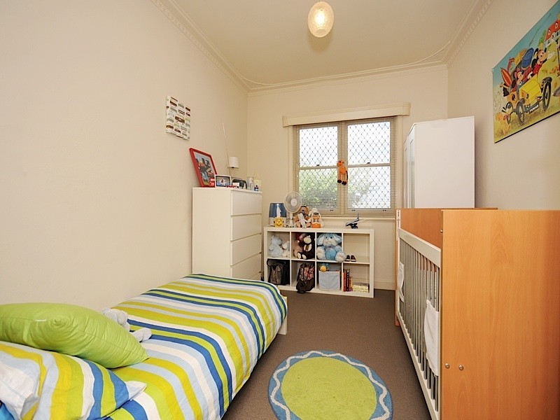 8 Worley, Willagee WA 6156