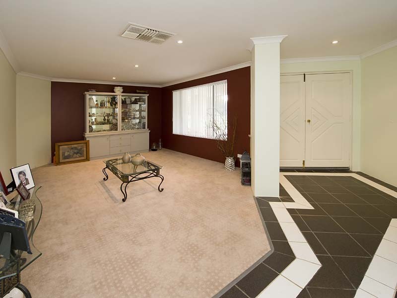 35 Old Dairy Road, Oakford WA 6121