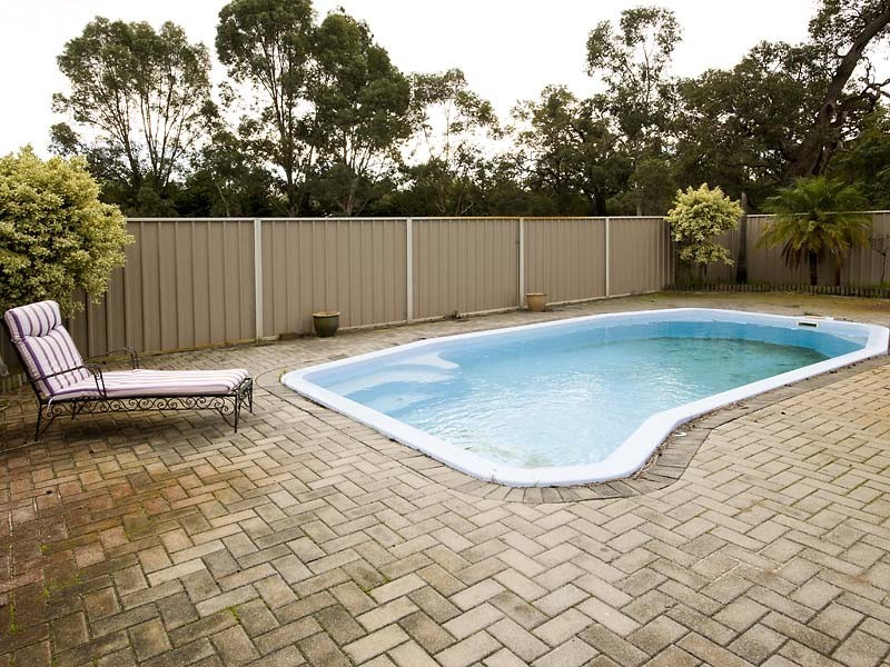 35 Old Dairy Road, Oakford WA 6121