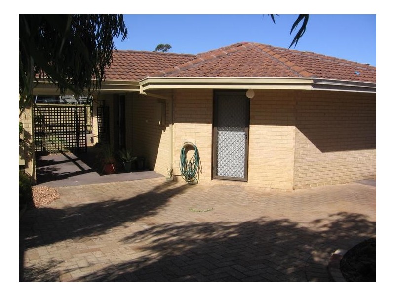 35b Wichmann Road, Attadale WA 6156