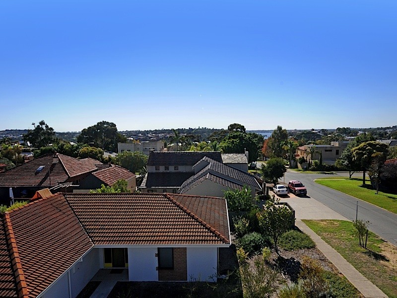41 Westbury Crescent, Bicton WA 6157
