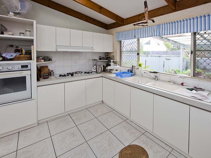 122a Watkins Street, White Gum Valley WA 6162