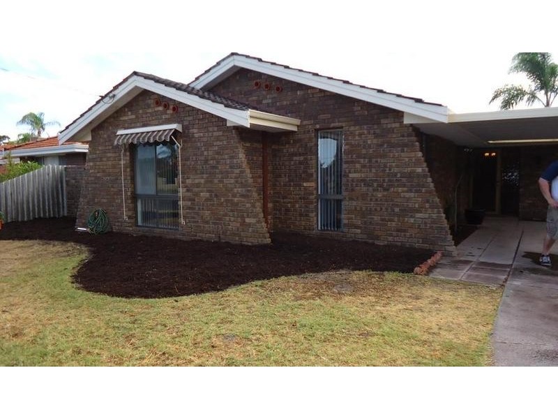 28 Kingsford Way, Huntingdale WA 6110