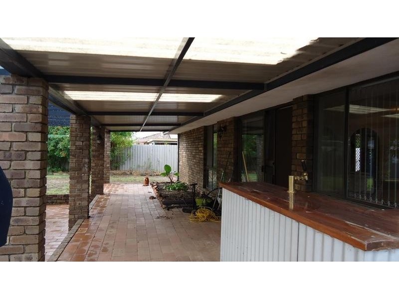 28 Kingsford Way, Huntingdale WA 6110