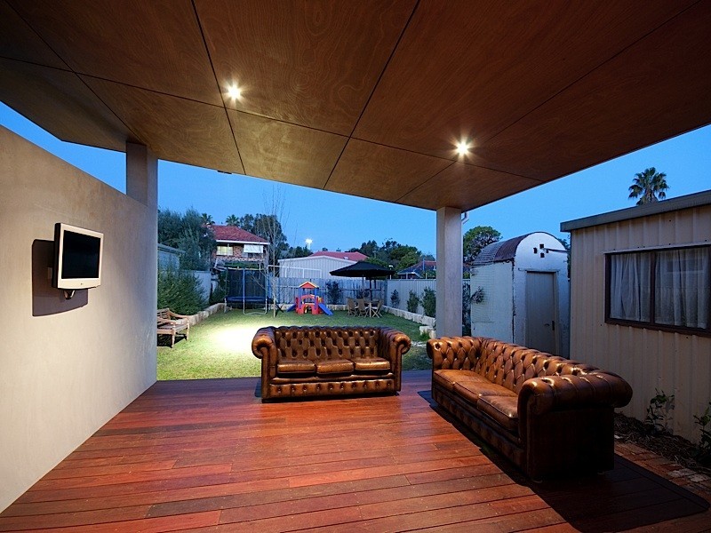 16 Davies, Beaconsfield WA 6162