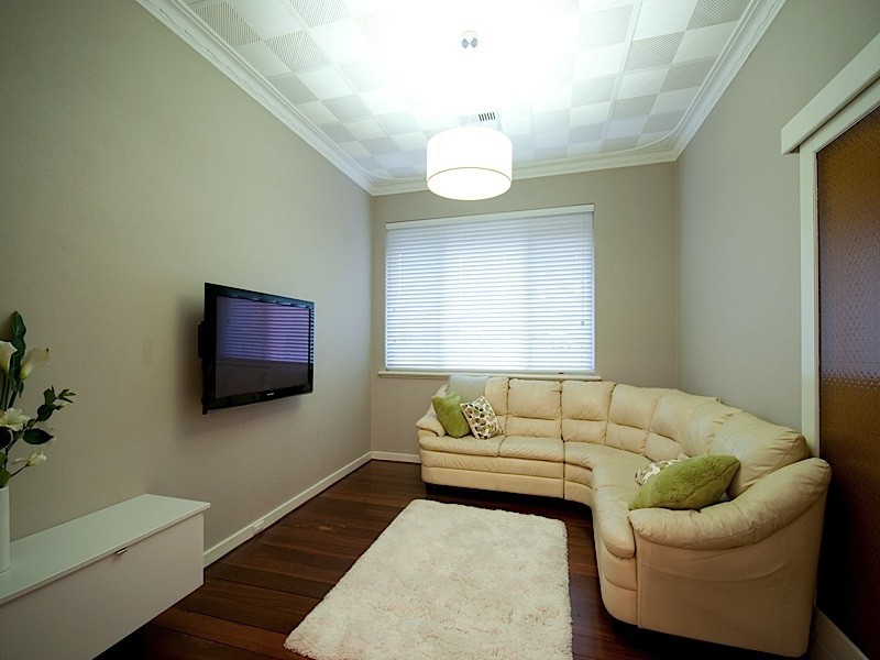 16 Davies, Beaconsfield WA 6162