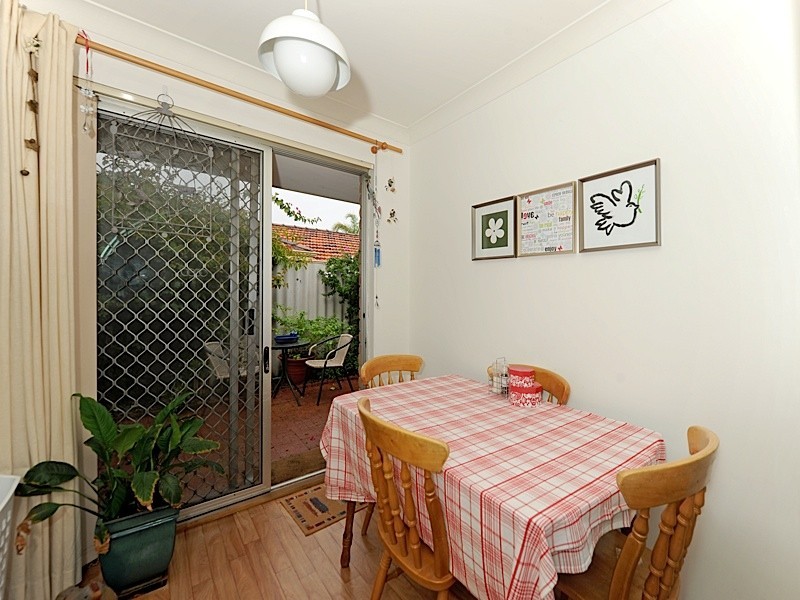 5/25 Point Walter Road, Bicton WA 6157