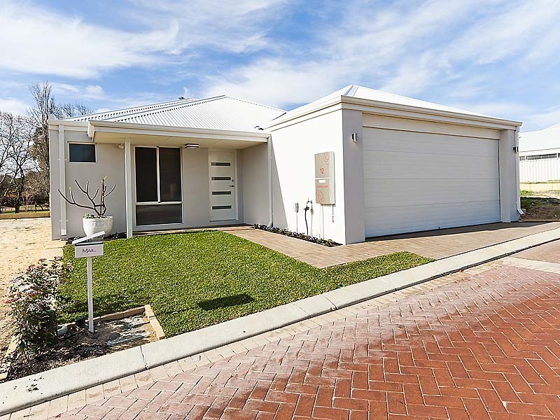 12 Terrene Lane, O’connor WA 6163