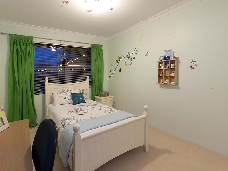 161 Glen Iris Drive, Jandakot WA 6164