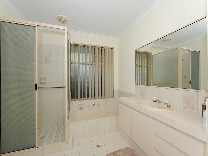 39C Yeovil Crescent, Bicton WA 6157