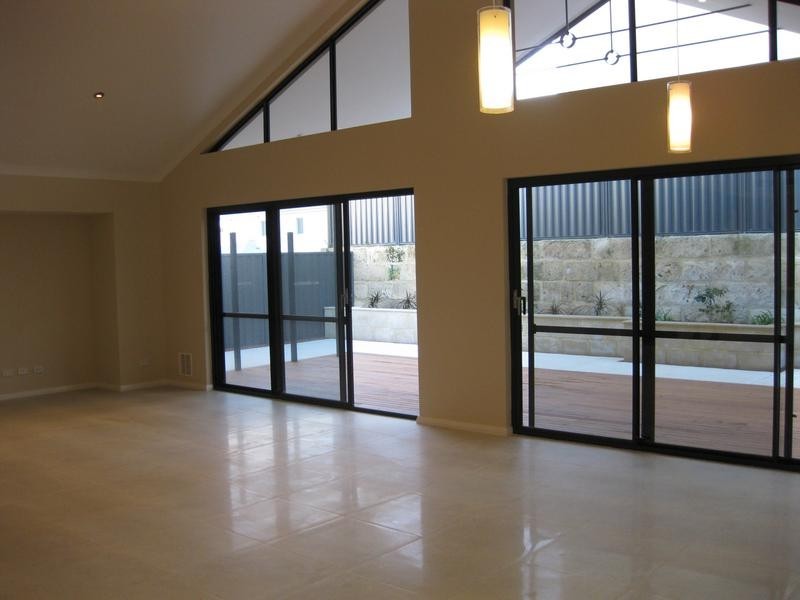 34 Longford Road, Fremantle WA 6160