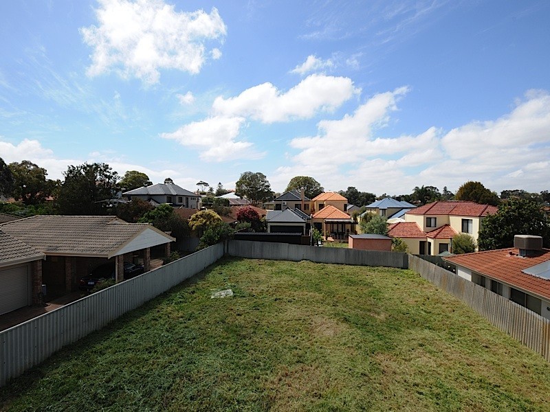 68 Point Walter Road, Bicton WA 6157
