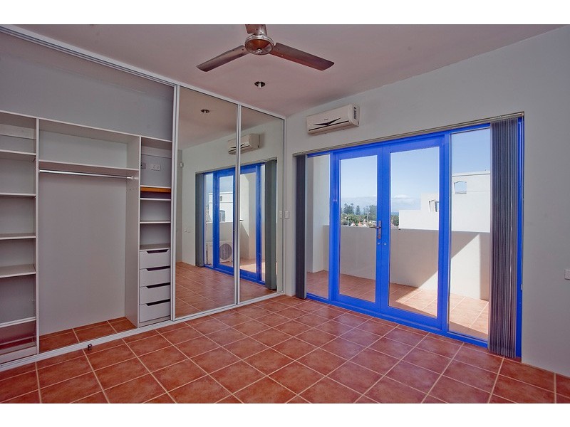 13/12 Boyd Crescent, Hamilton Hill WA 6163