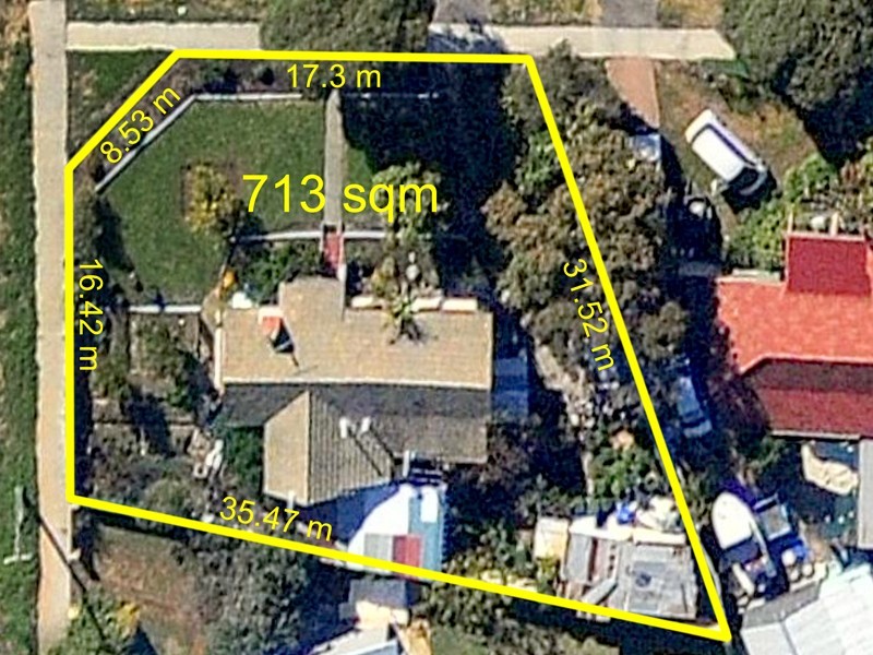 1 Chadwick Street, Hilton WA 6163