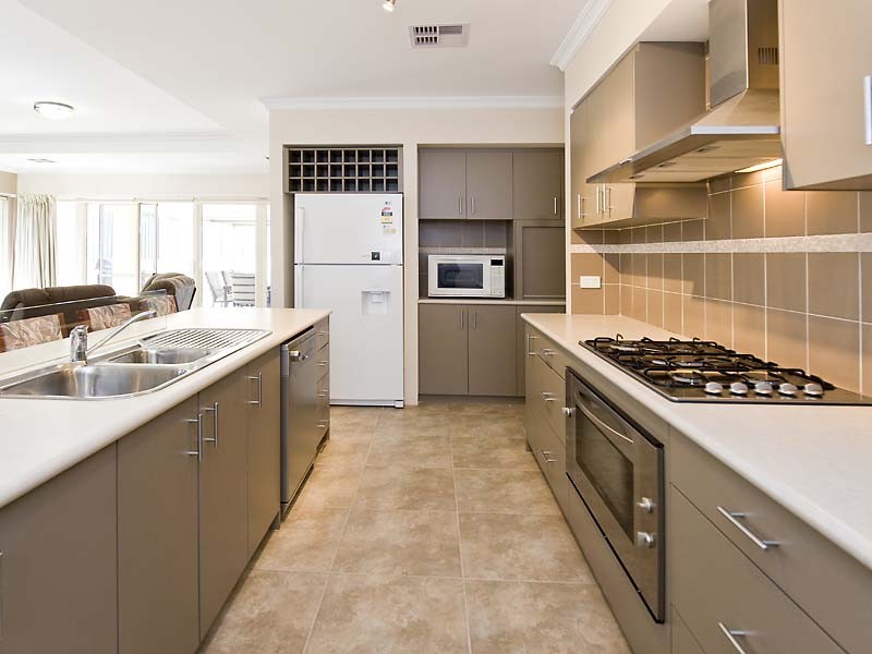 512 Eighty Road, Baldivis WA 6171