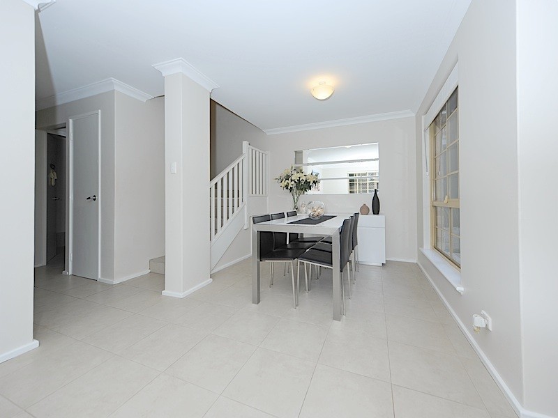5/13 Macleod Road, Applecross WA 6153