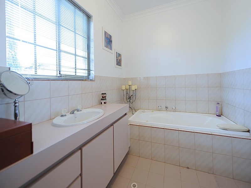5/13 Macleod Road, Applecross WA 6153