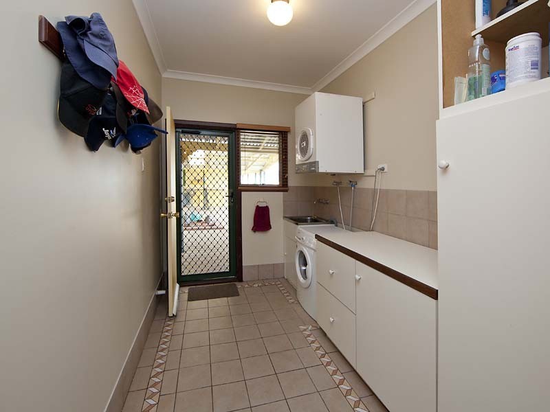 19 Craddon Road, Oakford WA 6121