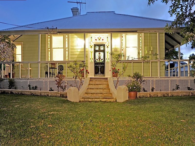 62 Adrian Street, Palmyra WA 6157