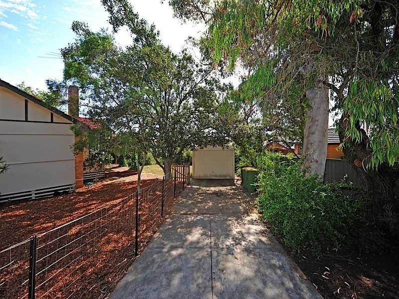 13 Coates Street, Hamilton Hill WA 6163