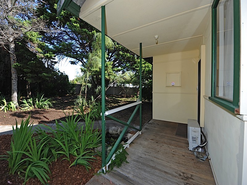13 Coates Street, Hamilton Hill WA 6163
