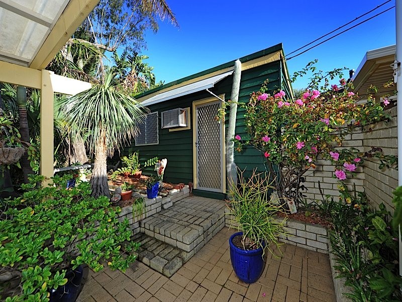 140 Solomon Street, Beaconsfield WA 6162