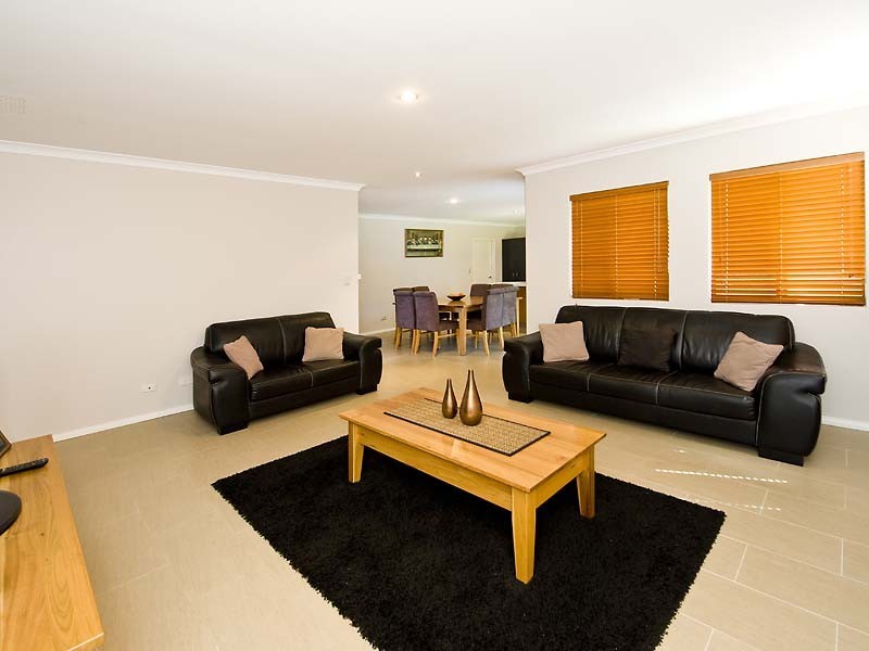 47 Moran Court, Beaconsfield WA 6162