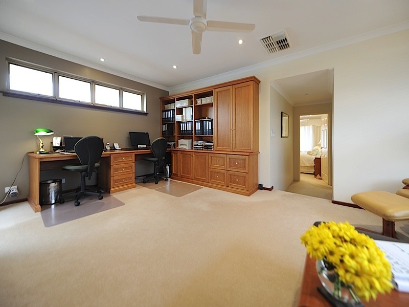 99 Murray Road, Bicton WA 6157