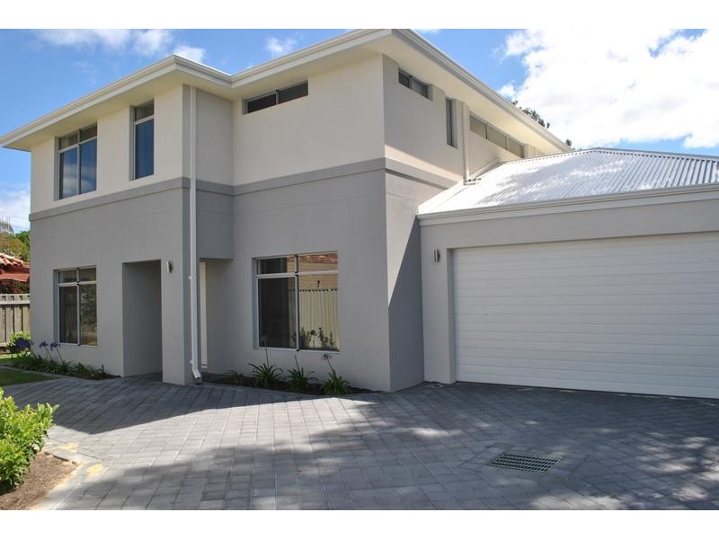 11A Daniel Street, Attadale WA 6156
