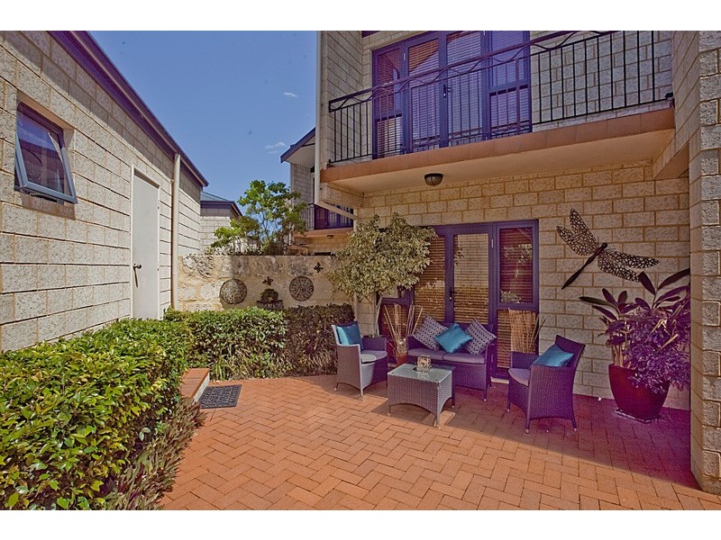 6/104 South Street, Fremantle WA 6160