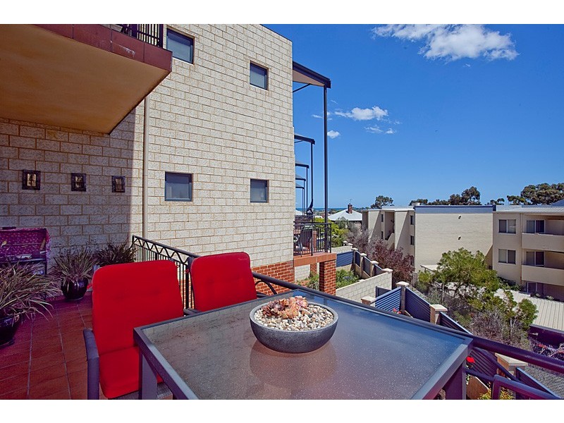 6/104 South Street, Fremantle WA 6160